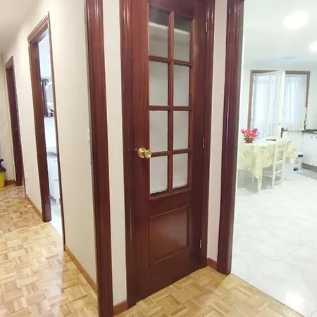 Ferienwohnung Piso Amplio En Vigo Con Parking Exterior foto