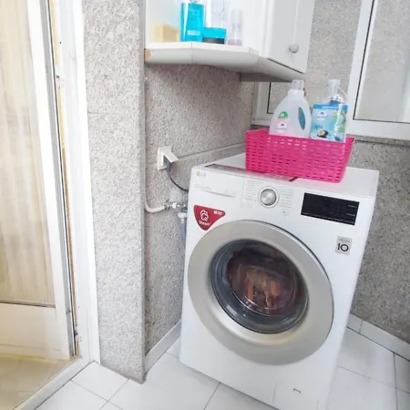 Ferienwohnung Piso Amplio En Vigo Con Parking Exterior foto