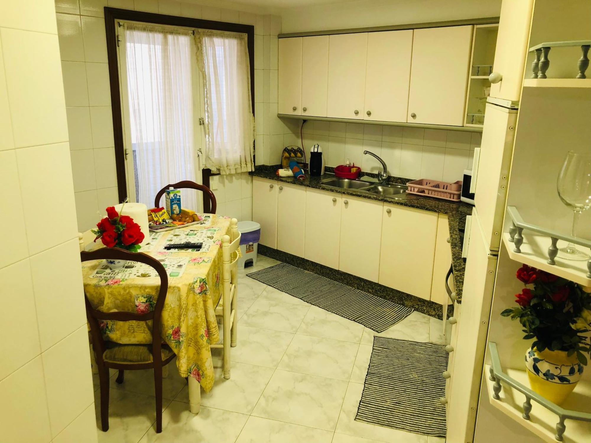 Piso Amplio En Con Parking Apartment